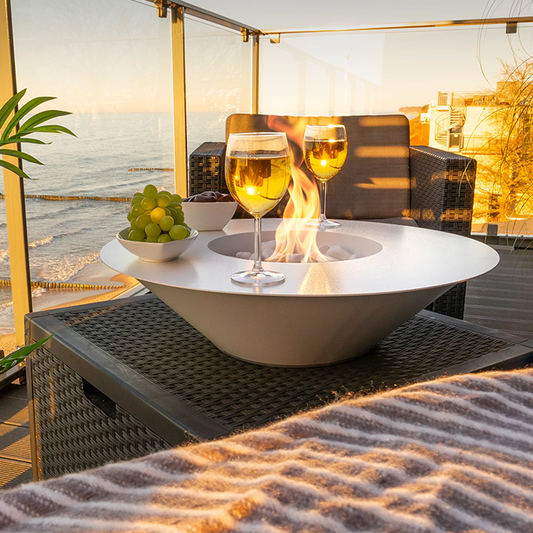 NOVAFLAME - FREESTANDING UNIVERSE BIO-FIREPLACE - MATTE WHITE