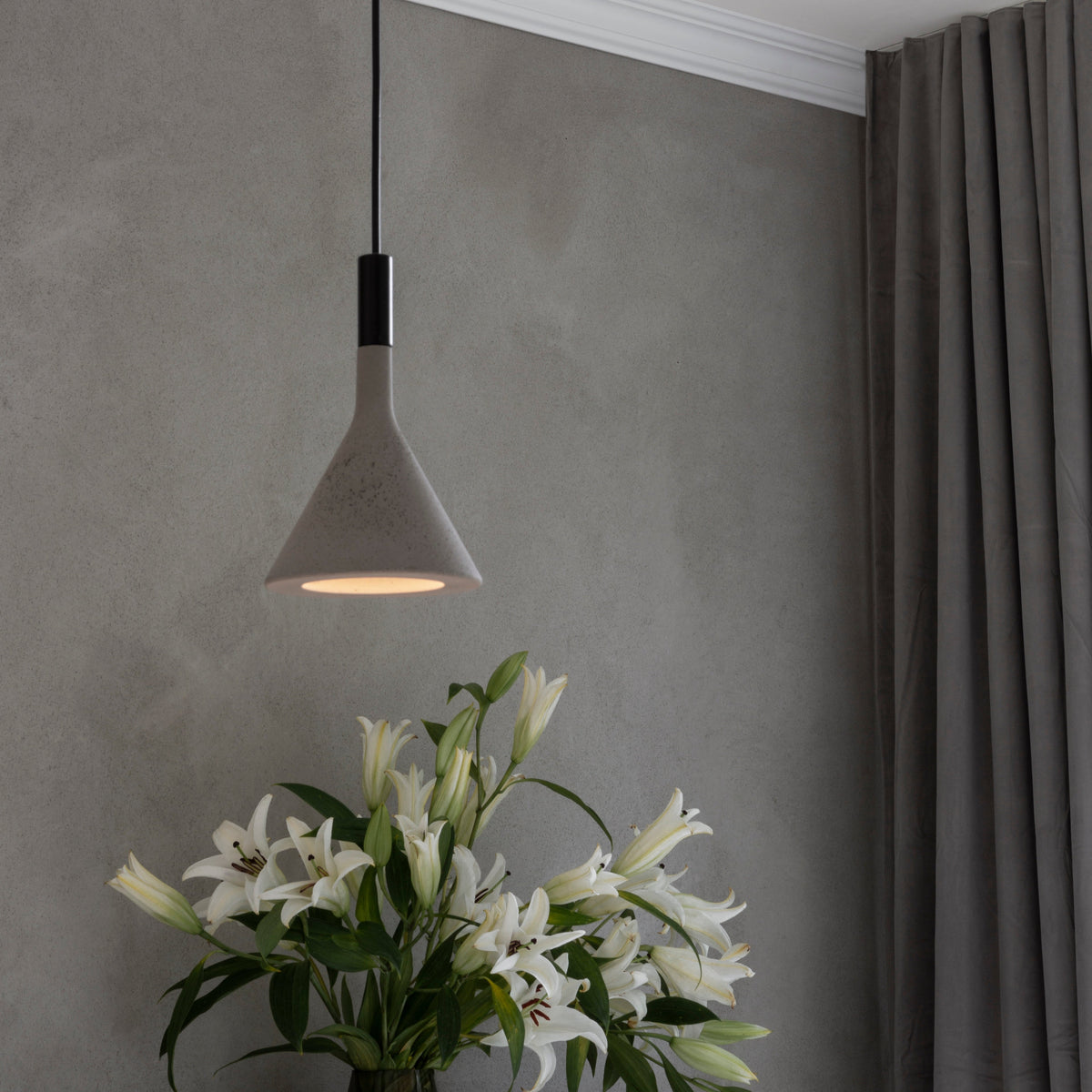 E-15 moulding lifestyle image 3