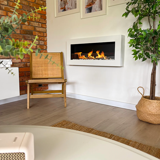NOVAFLAME - WALL-MOUNT BIO-FIREPLACE  900X400 WITH GLASS - BOX GLOSS WHITE