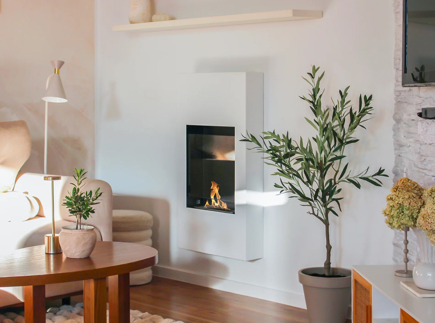 NOVAFLAME PORTAL MODERN WHITE BIO-FIREPLACE