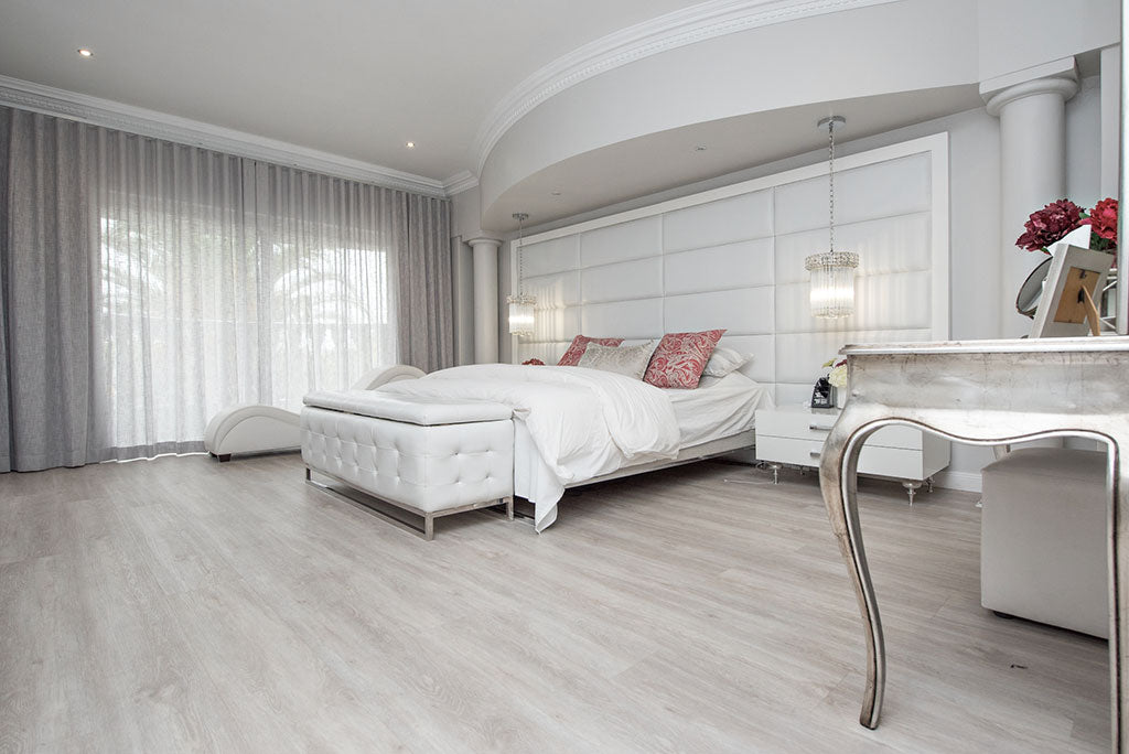 Diamond Core Plus Alabaster SPC Vinyl Flooring room setting